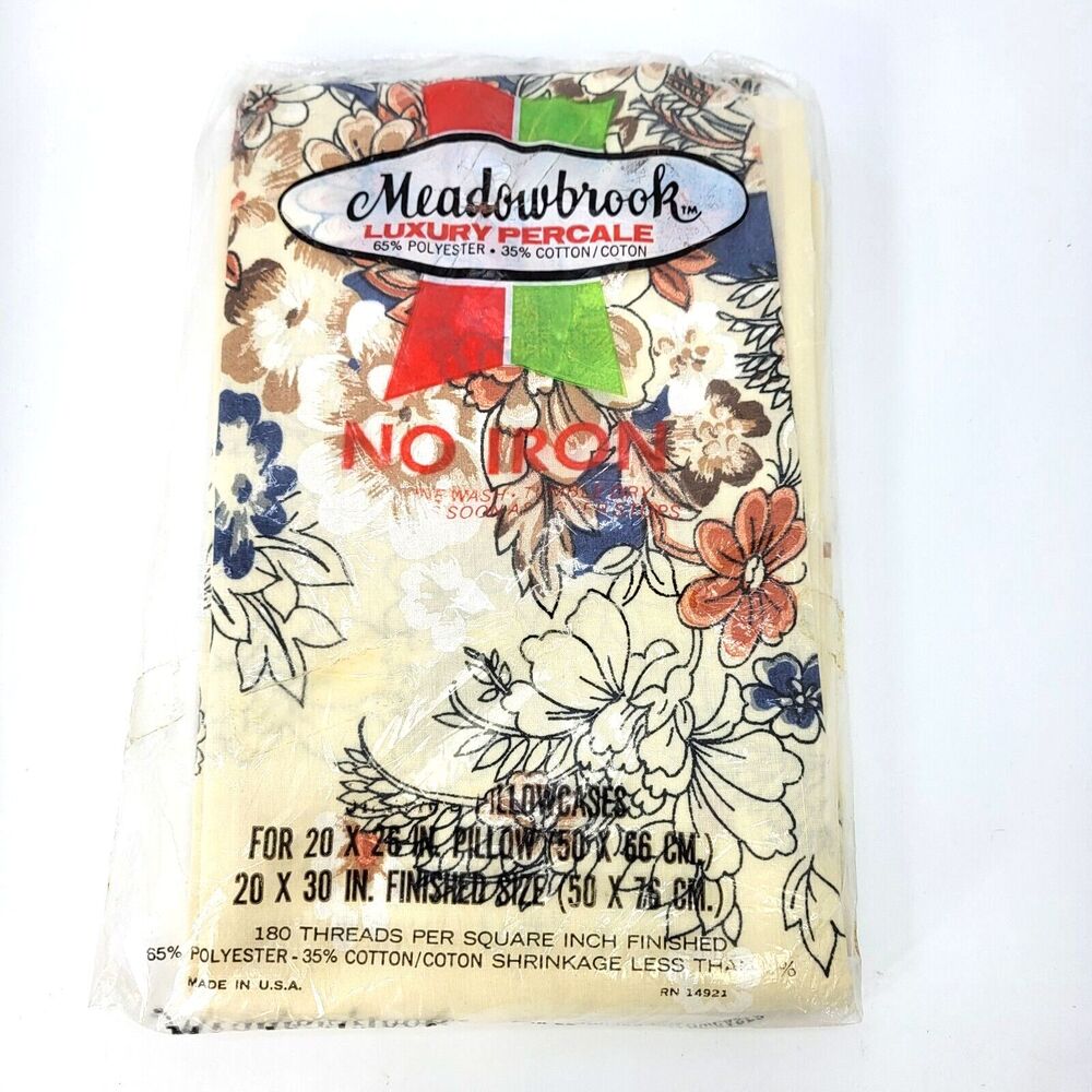 2 Vintage Standard Pillowcases - Original Packaging - Floral Flowers No Iron